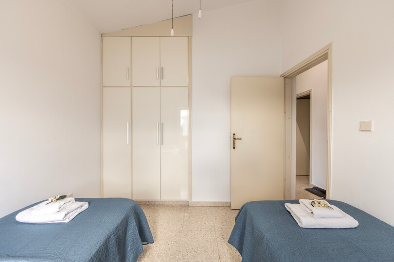 5 Star Villa Ayia Thekla Sea Breeze - Tranquil Coastal Escape