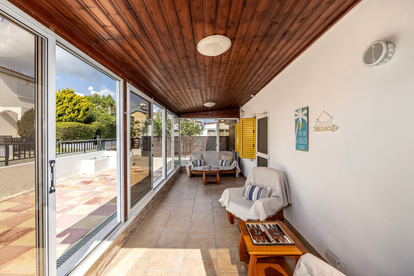 5 Star Villa Ayia Thekla Sea Breeze - Tranquil Coastal Escape