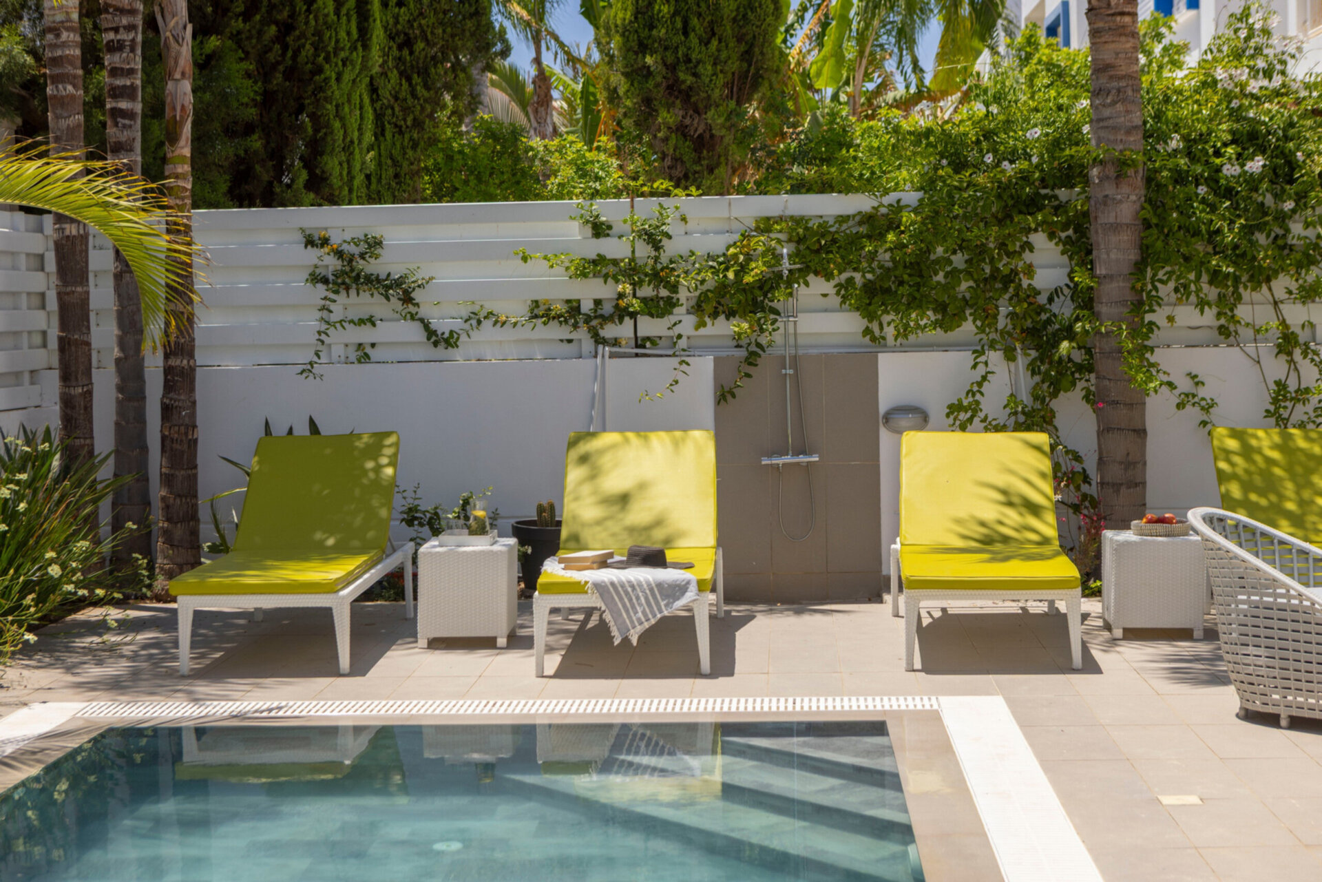 5 Star Villa Protaras Seaside Narcissos - Luxury Coastal Retreat