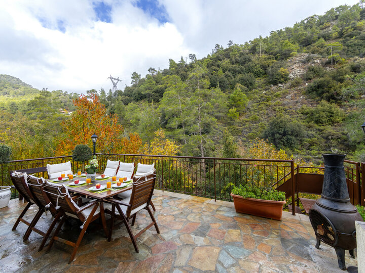 5 Star Villa Troodos Riverside - Luxury Mountain Retreat