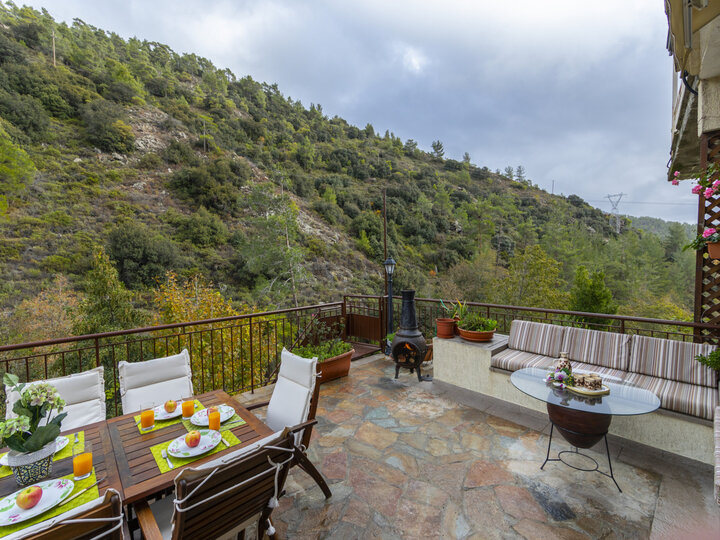 5 Star Villa Troodos Riverside - Luxury Mountain Retreat