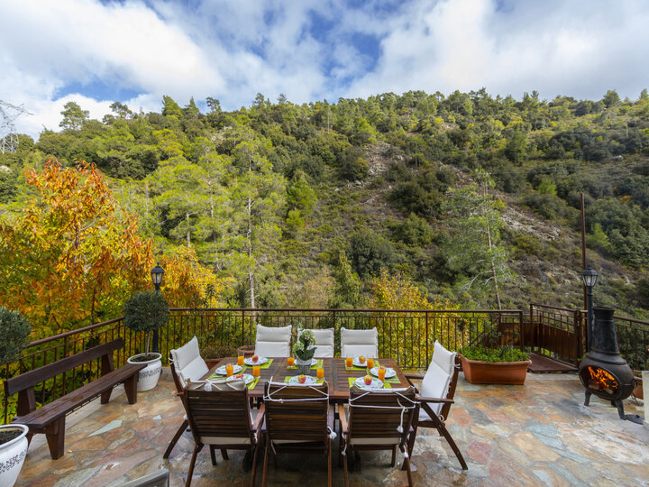5 Star Villa Troodos Riverside - Luxury Mountain Retreat