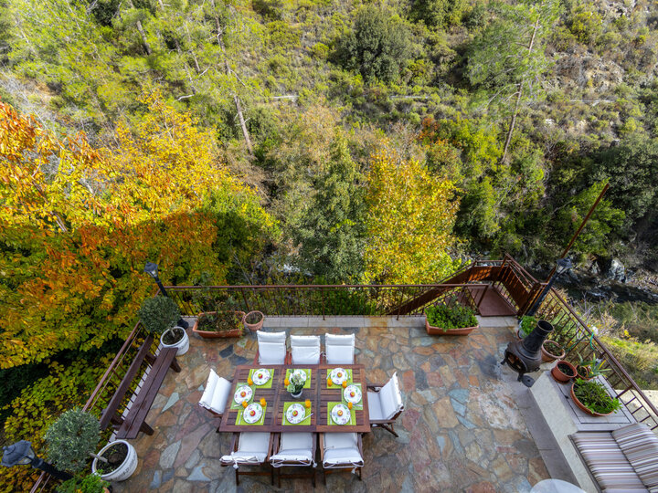 5 Star Villa Troodos Riverside - Luxury Mountain Retreat