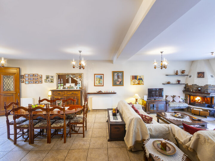 5 Star Villa Troodos Riverside - Luxury Mountain Retreat