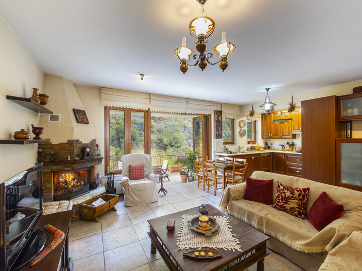 5 Star Villa Troodos Riverside - Luxury Mountain Retreat