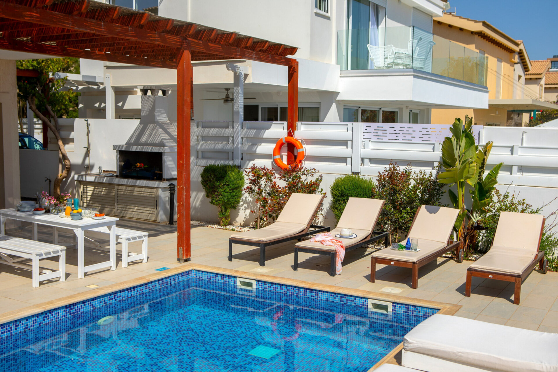 5 Star Villa Artisan Seafront Escape - Panoramic Coastal Retreat