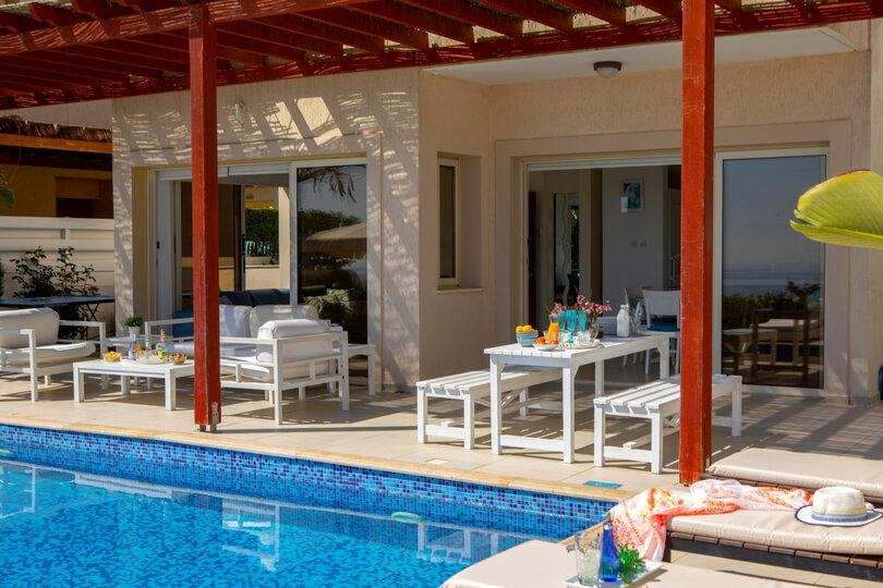 5 Star Villa Artisan Seafront Escape - Panoramic Coastal Retreat