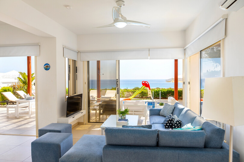 5 Star Villa Artisan Seafront Escape - Panoramic Coastal Retreat