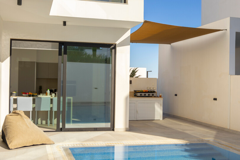 5 Star Villa Periyiali Seaside Haven - Cliffside Coastal Retreat