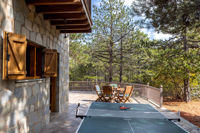 5 Star Villa Troodos Mature Pine Chalet - Forest Mountain Escape