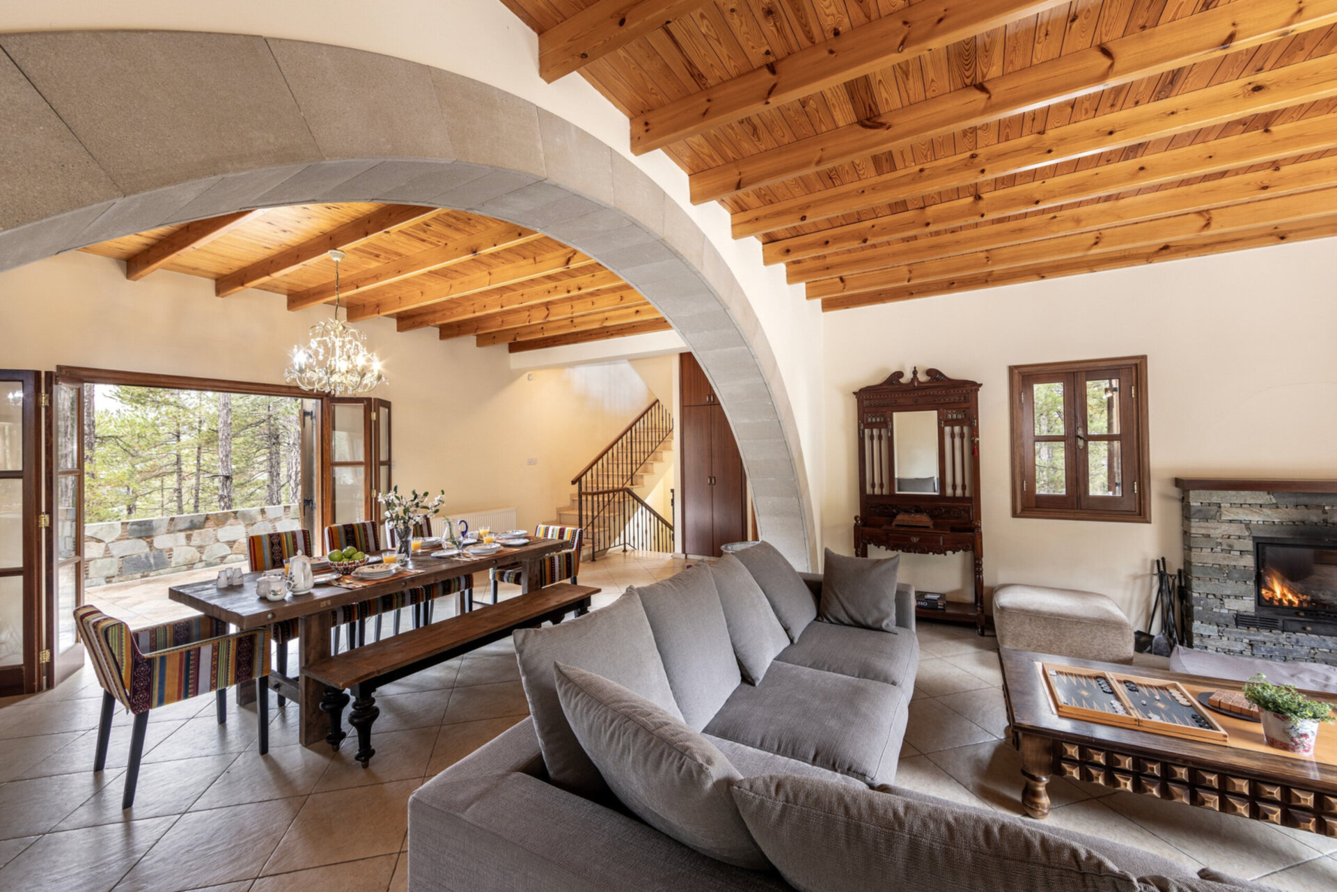 5 Star Villa Troodos Mature Pine Chalet - Forest Mountain Escape