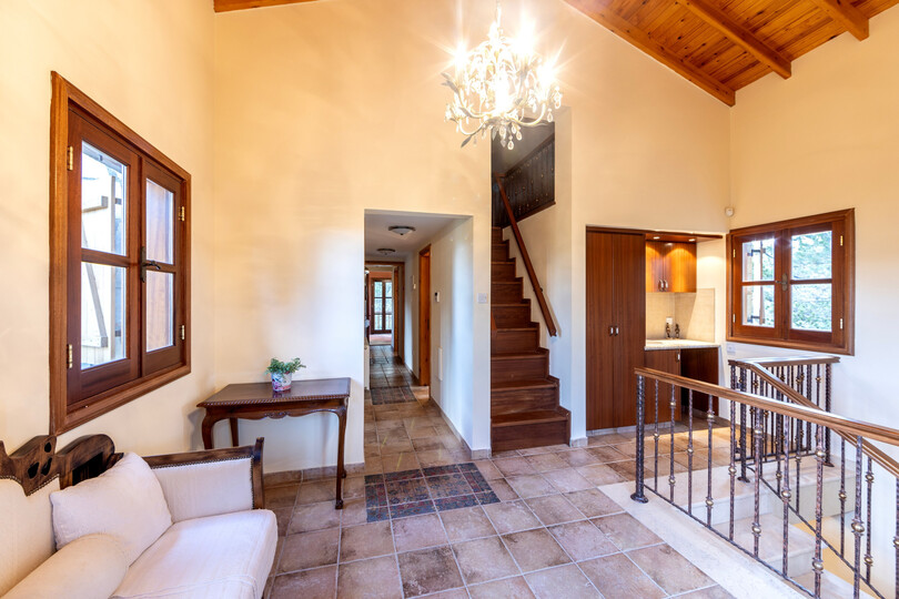 5 Star Villa Troodos Mature Pine Chalet - Forest Mountain Escape