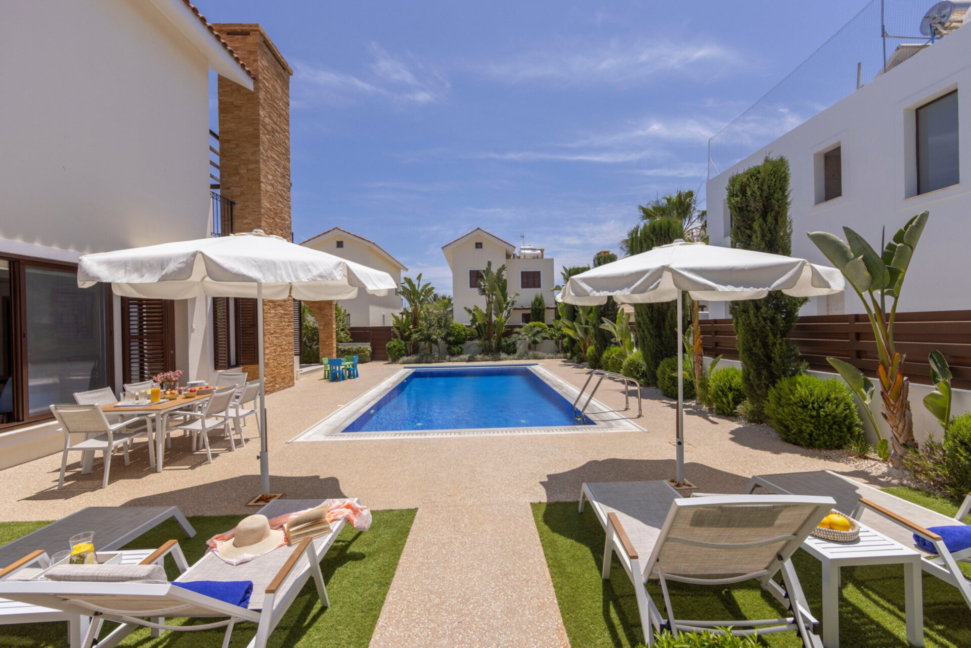 5 Star Villa Ionion H15 - Contemporary Seaside Retreat.