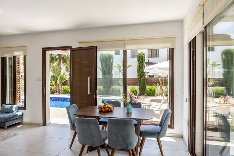 5 Star Villa Ionion H15 - Contemporary Seaside Retreat.