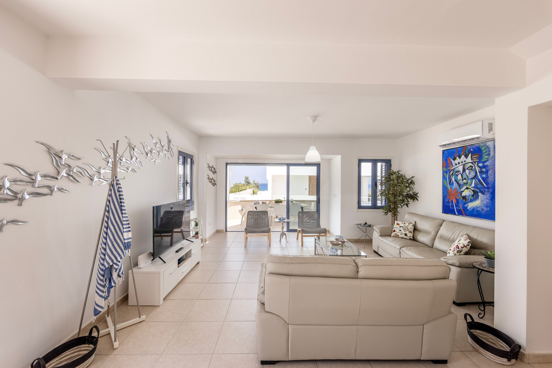 5 Star Villa Protamare 32 - Crystal Coast Retreat.