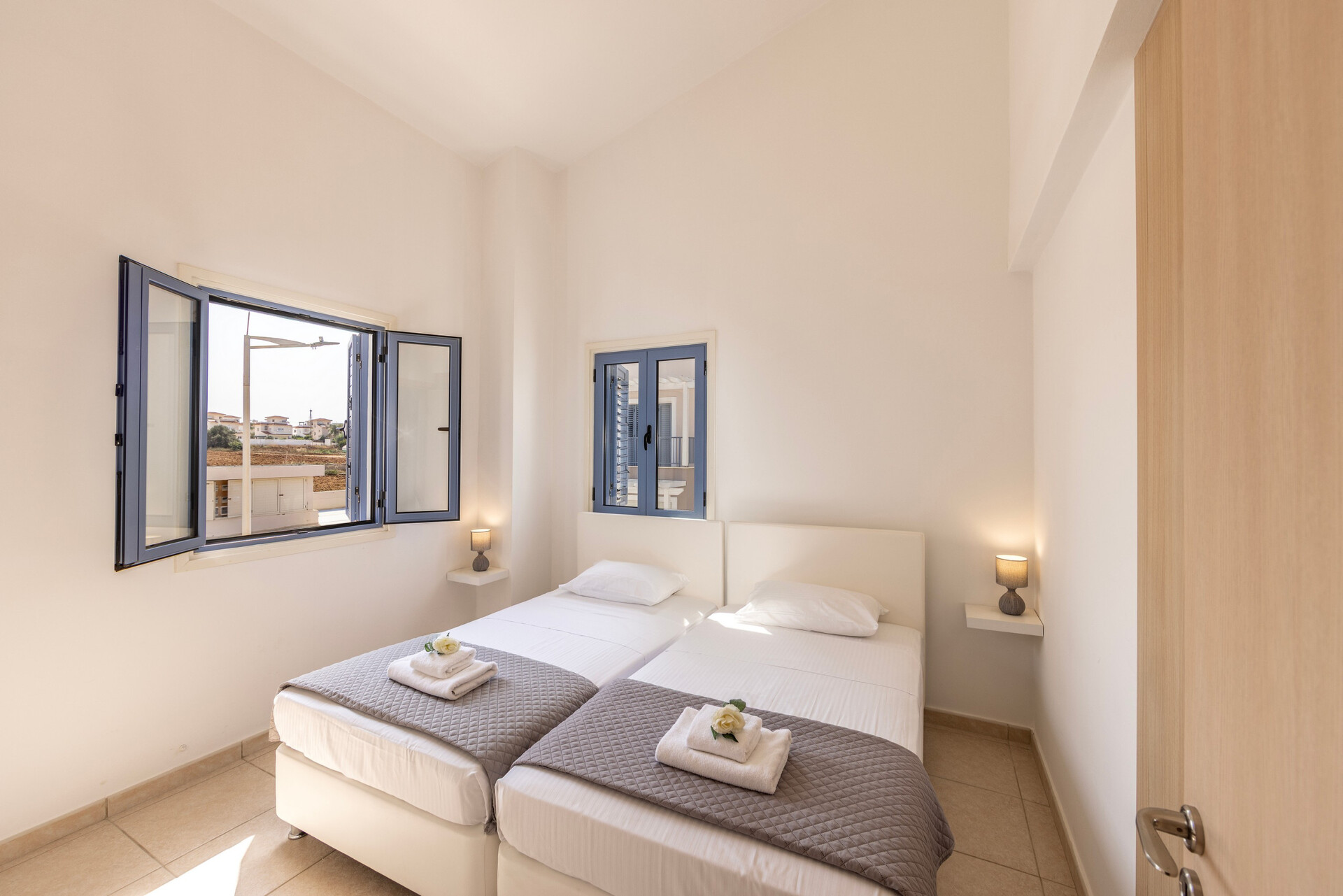 5 Star Villa Protamare 32 - Crystal Coast Retreat.