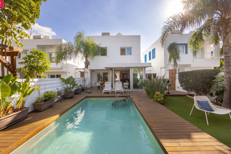 5 Star Villa Narcissos 2 - Cape Greco Coastal Escape.