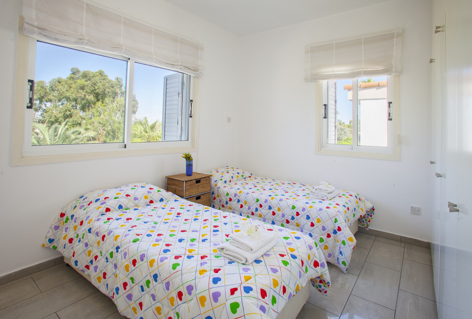 5 Star Villa Sunset Beachfront - Coastal Luxury Retreat