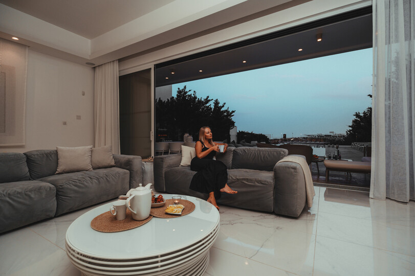 5 Star Villa Blue Waves Protaras Beachfront 3 - Beachfront Escape