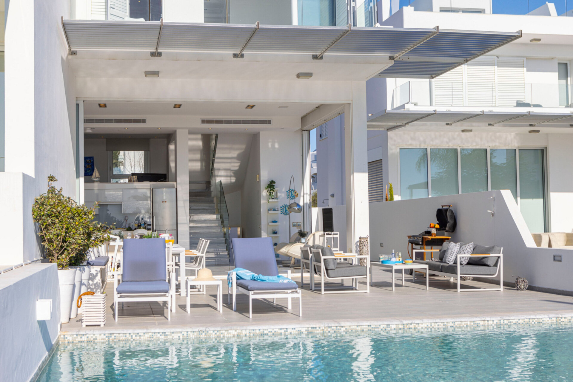 5 Star Villa Elaia Seafront - Panoramic Coastal Escape