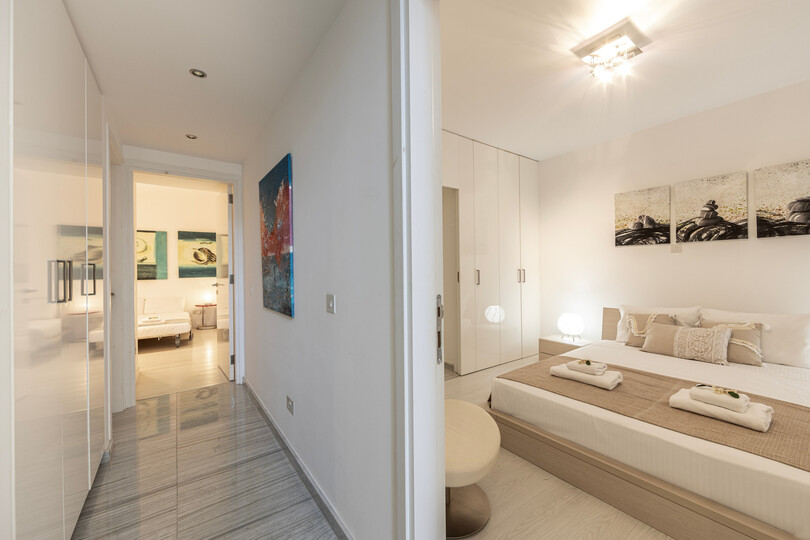5 Star Villa Elaia Seafront - Panoramic Coastal Escape