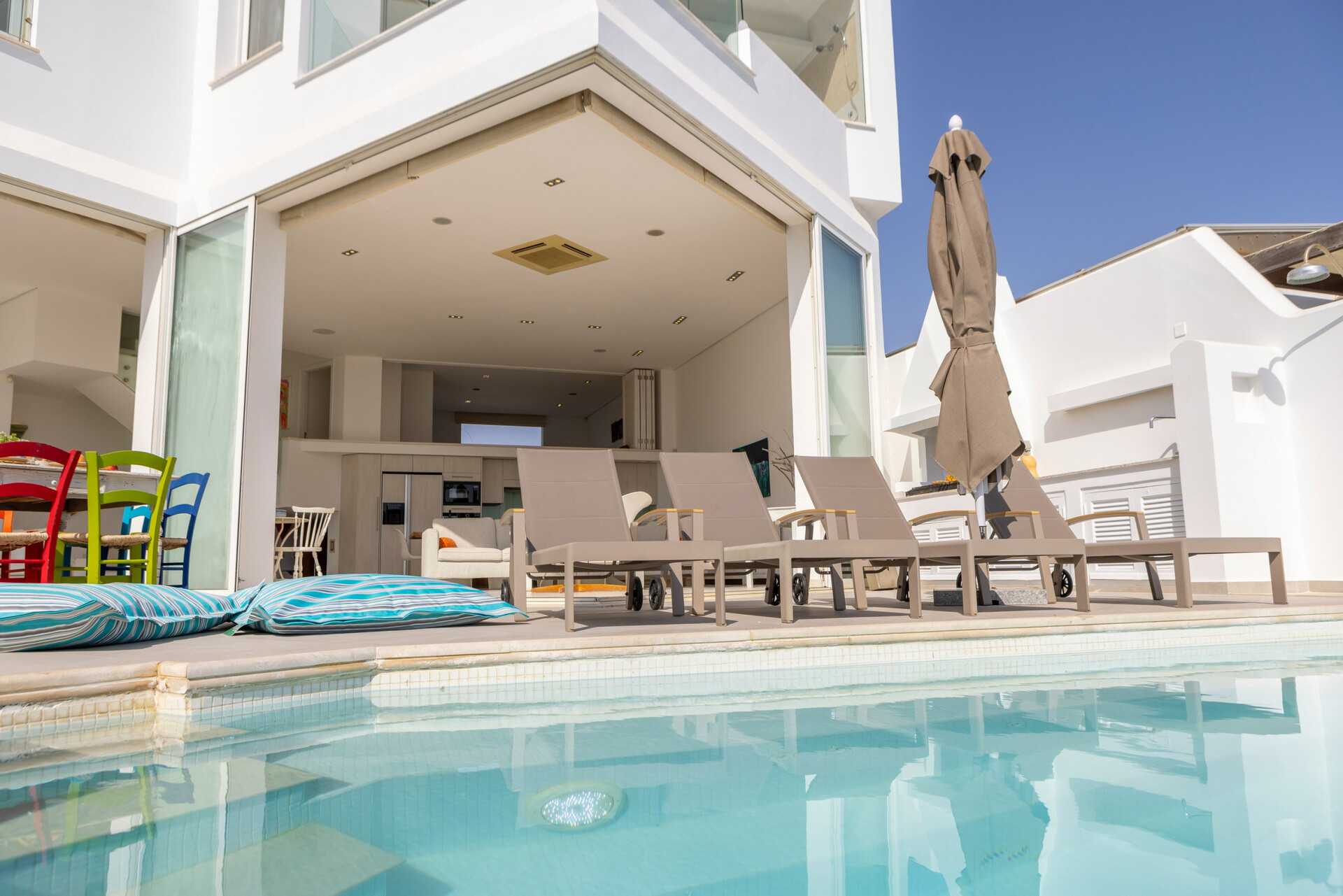 5 Star Villa AleMar Seafront - Designer Coastal Elegance