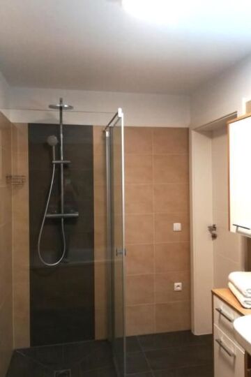 2-Bed House with Mountain View in Lienz, Sleeps 4, 1136