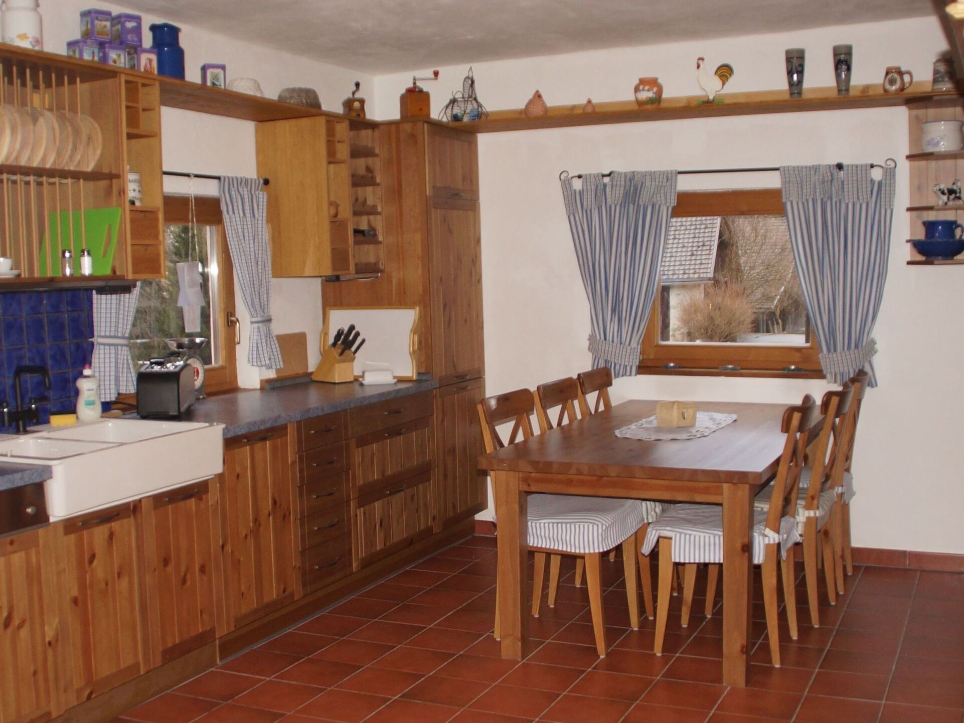 Serene 2-Bed House in Spittal an der Drau, Sleeps 5, 1045
