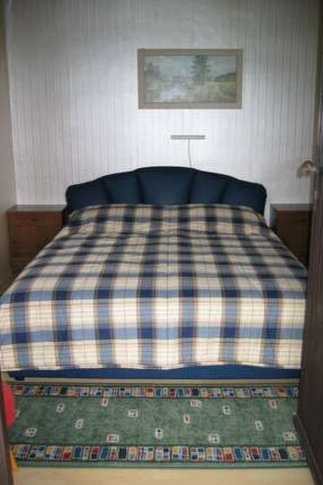 Spacious 1-Bed Apartment in Gussing, Sleeps 5, 1004