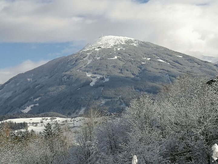 2-Bed Apartment in Innsbruck-Land, Sleeps 4, 1139