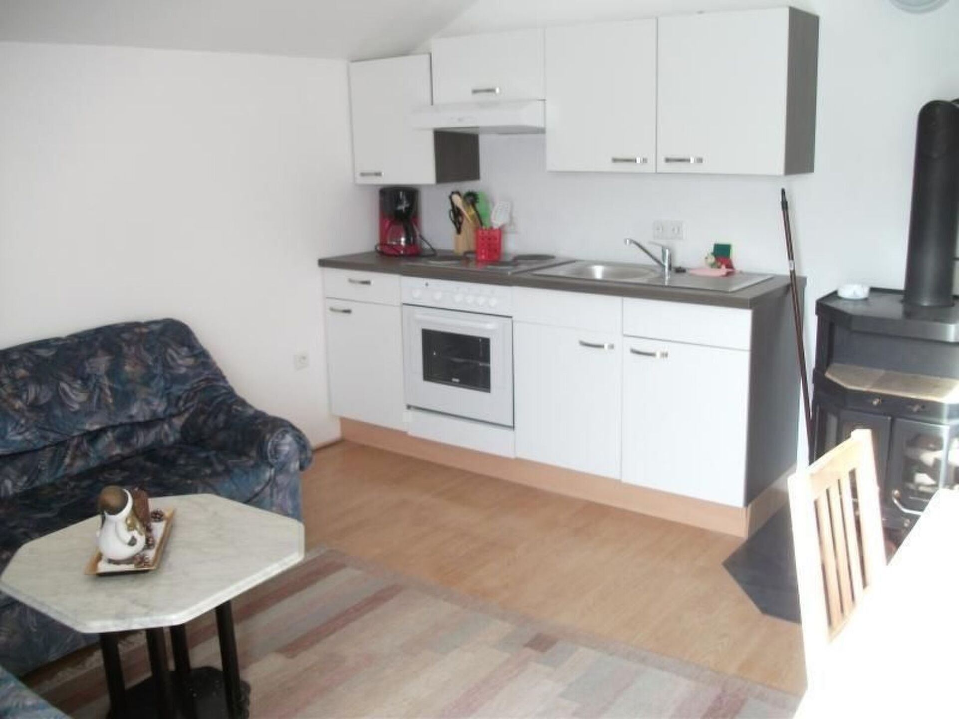 Tranquil 2-Bed Apartment in Innsbruck-Land, Sleeps 5, 1140