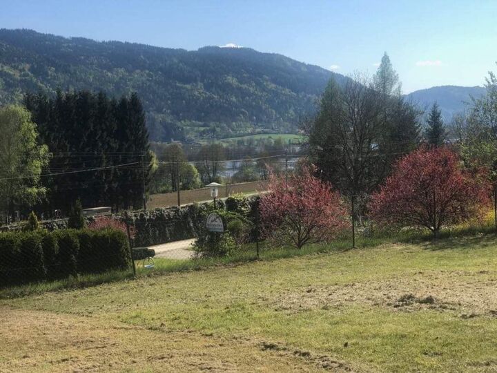 Inviting 2-Bed House in Feldkirchen, Sleeps 4, 1058