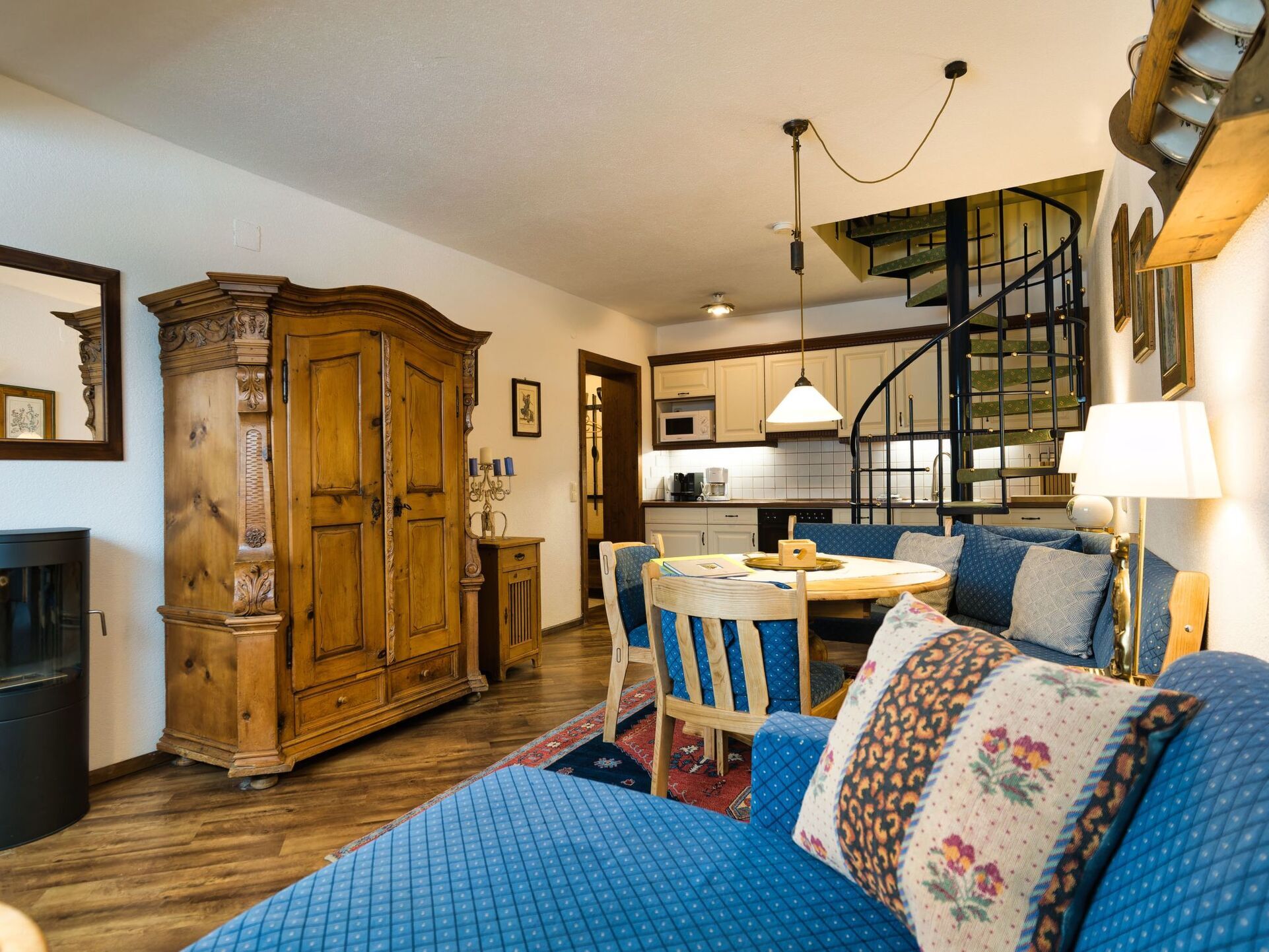 Stylish 2-Bed Apartment in Feldkirchen, Sleeps 4, 1025