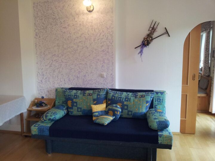 2-Bed Apartment in Spittal an der Drau, Sleeps 10, 1098