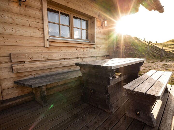 2-Bed House with Mountain View in Wolfsberg, Sleeps 6, 1104