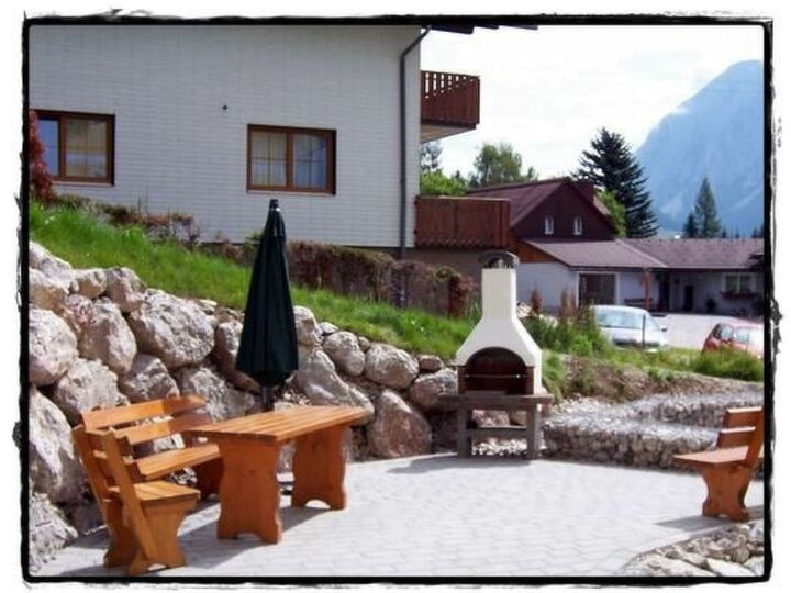1-Bed Apartment with Mountain View in Liezen, Sleeps 5, 1125