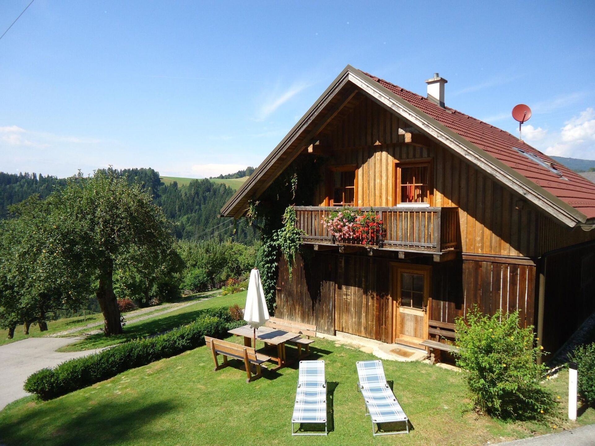 Sumptuous 3-Bed House in Wolfsberg, Sleeps 7, 1077
