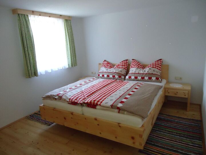 Sumptuous 3-Bed House in Wolfsberg, Sleeps 7, 1077