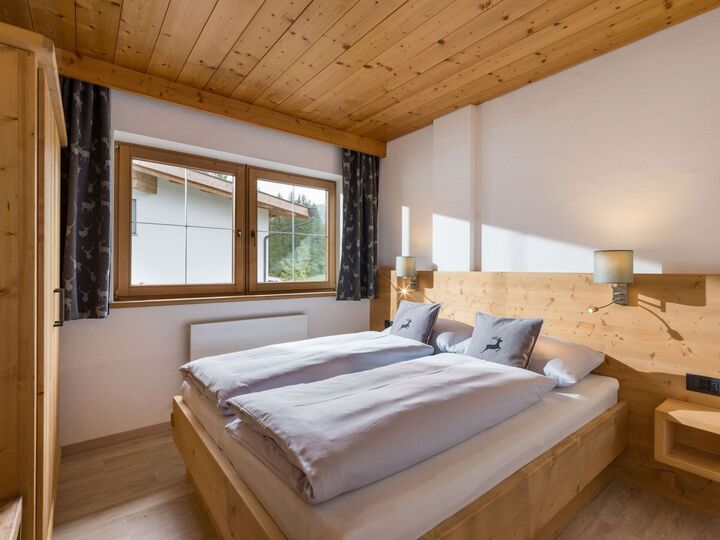 1-Bed Apartment in Innsbruck-Land, Sleeps 3, 1146