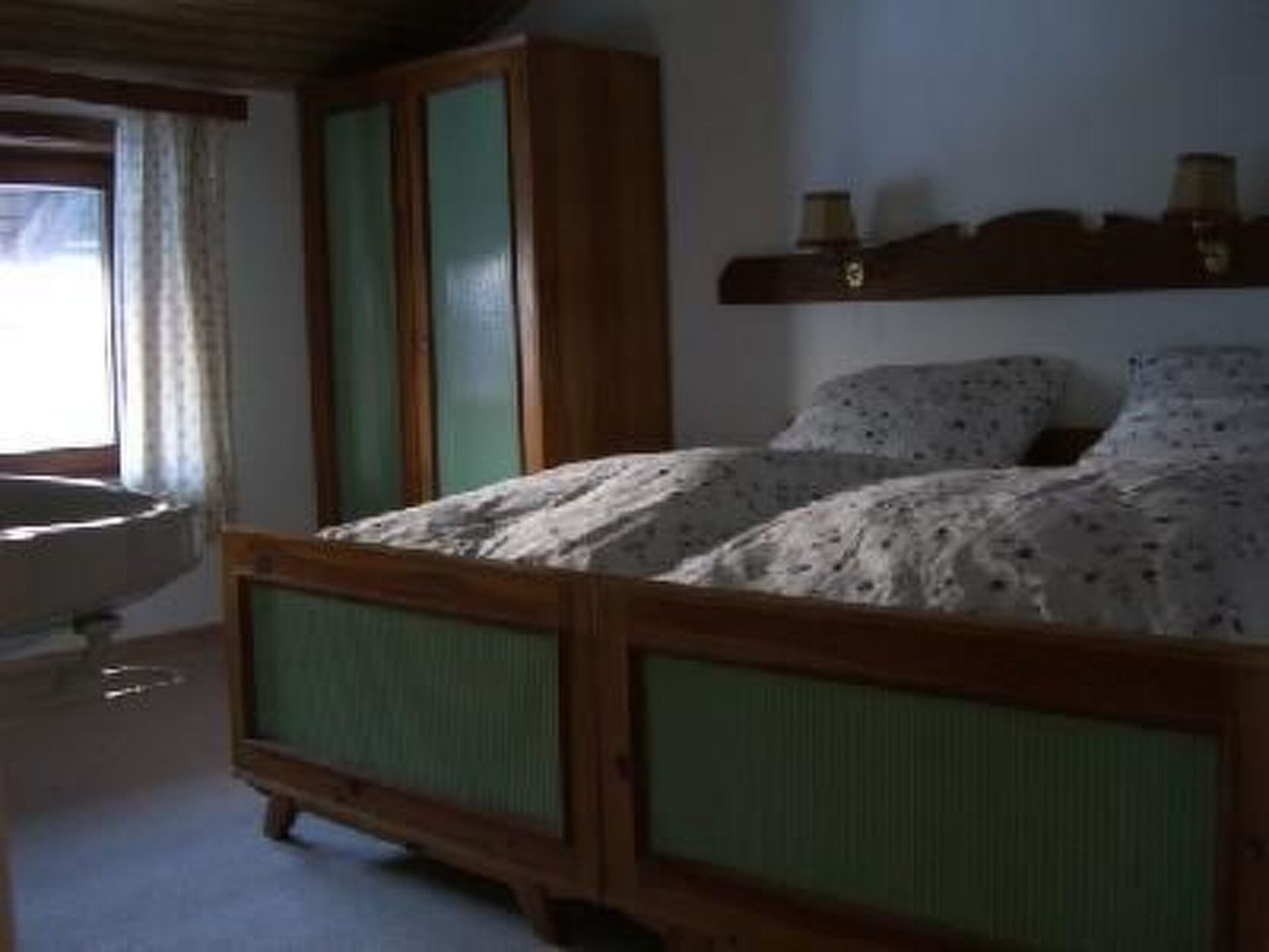 Serene 9-Bed House in Zell am See, Sleeps 19, 1122