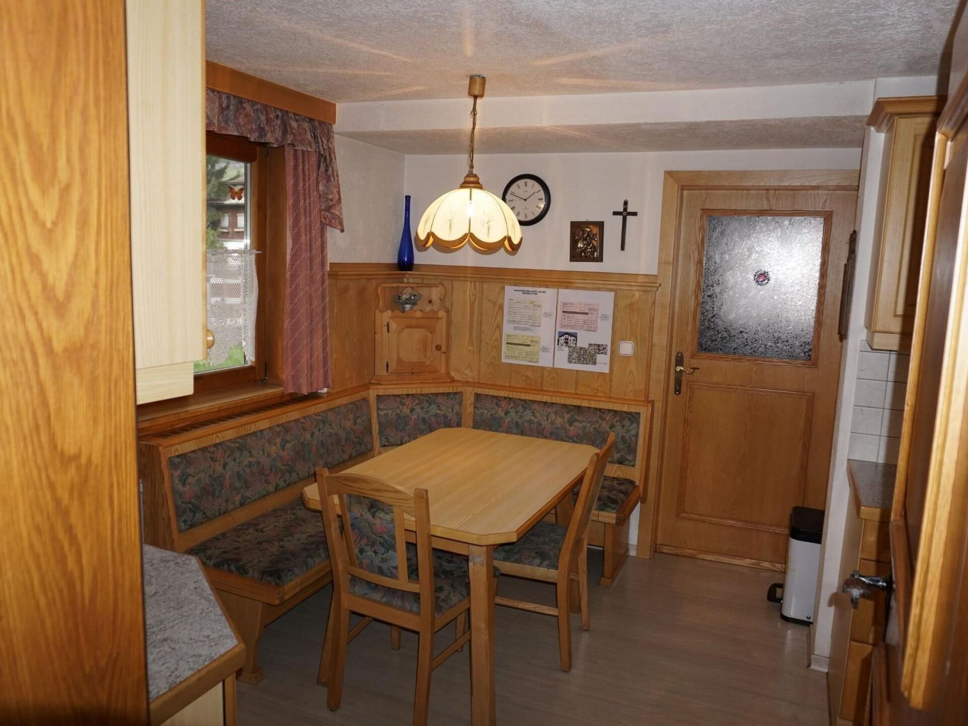 Serene 9-Bed House in Zell am See, Sleeps 19, 1122