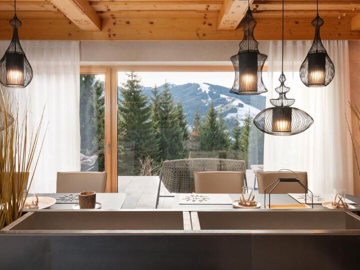 8-Bed House in Sankt Johann im Pongau, Sleeps 20, 1126