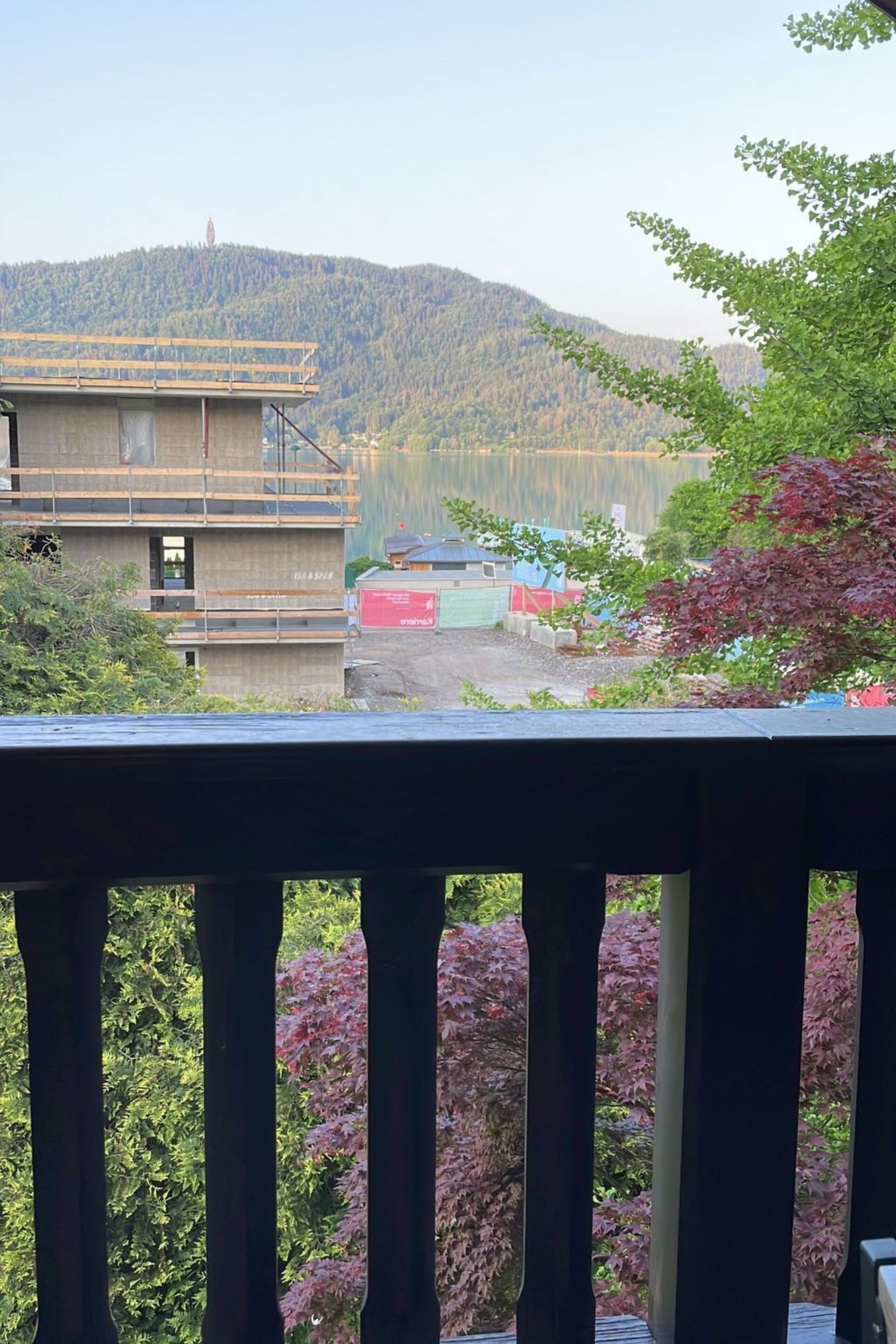 Sublime 1-Bed Apartment in Klagenfurt-Land, Sleeps 2, 1086