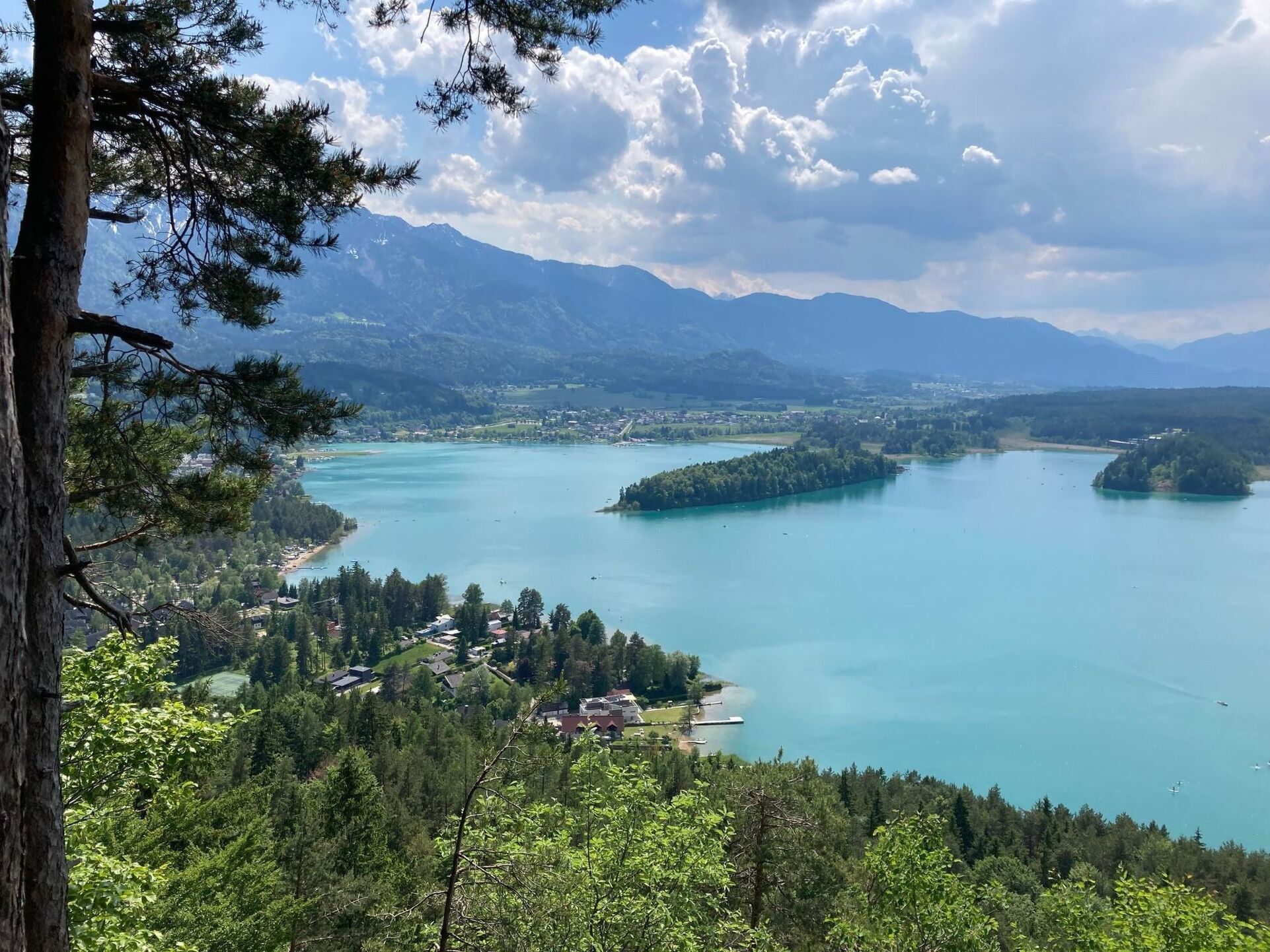 2-Bed Apartment in Klagenfurt-Land, Sleeps 4, 1087