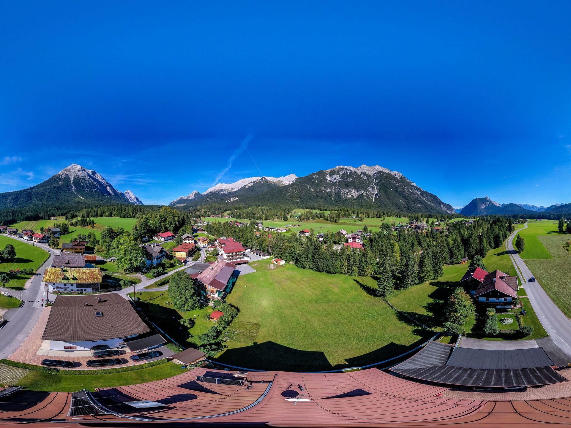 Spacious 1-Bed Apartment in Innsbruck-Land, Sleeps 3, 1149