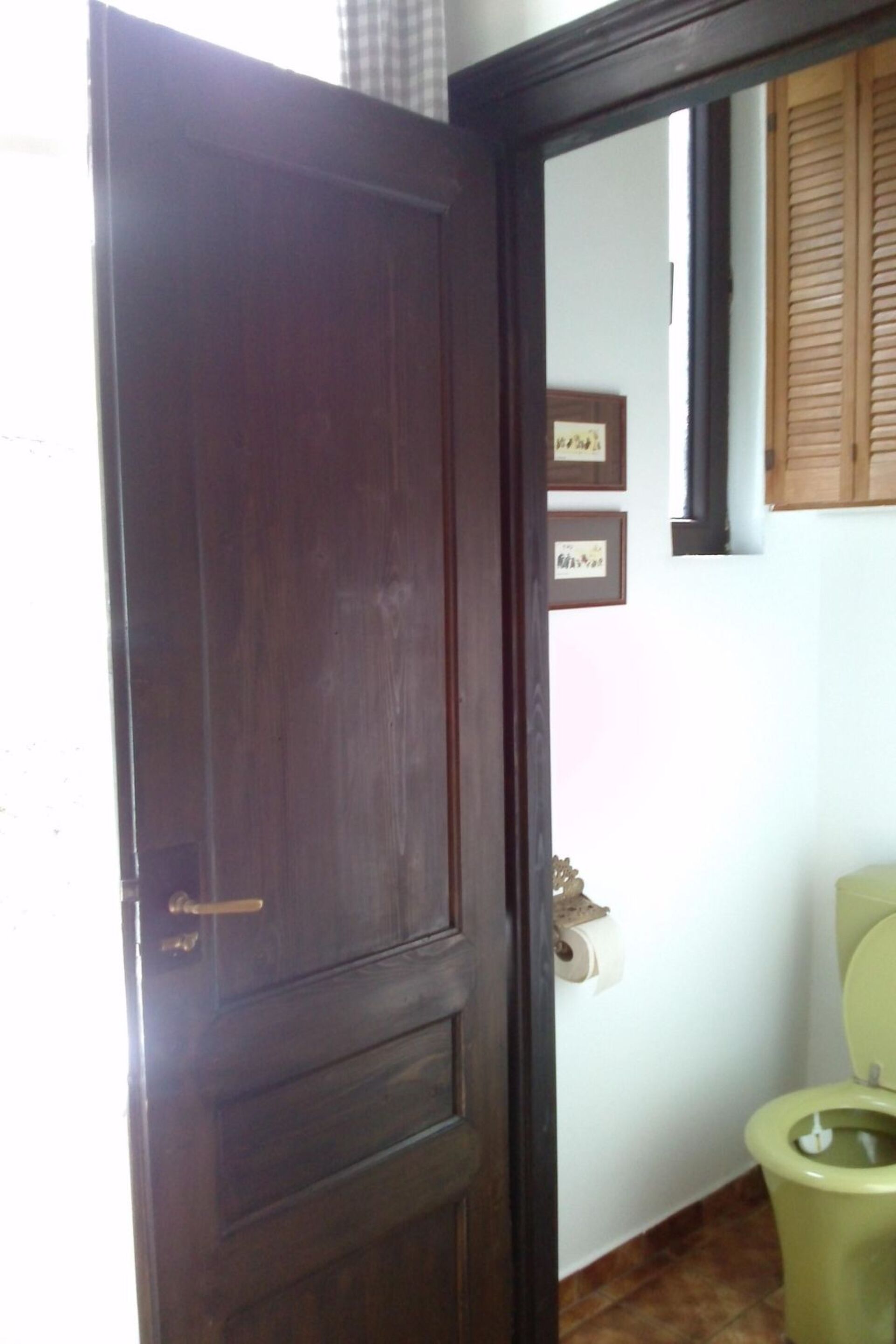 Sublime 2-Bed Apartment in Wien, Sleeps 4, 1006