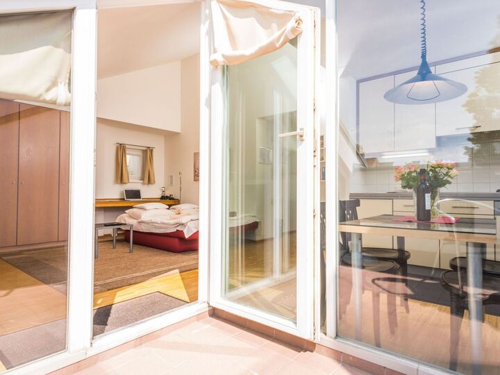 Elegant 1-Bed Apartment in Wien, Sleeps 4, 1001