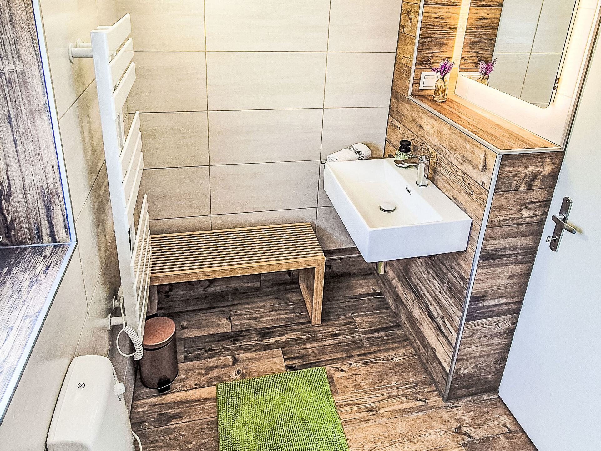 Bathroom / Wellness