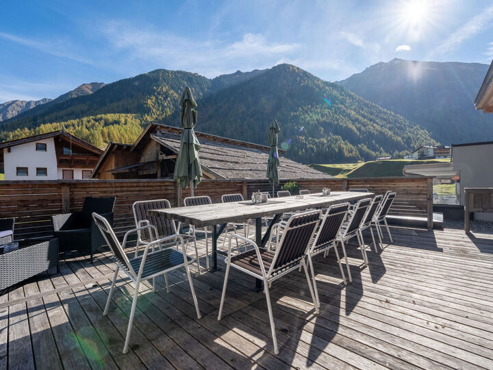 8-Bed House with Mountain View in Imst, Sleeps 24, 1064, Niederthai, Austria