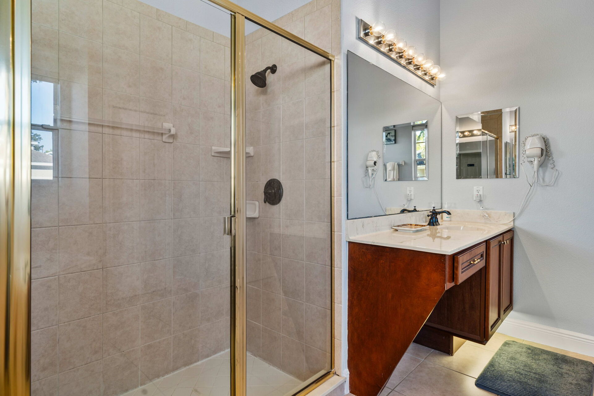 Modern Kissimmee 5 Bedroom Home, Orlando Villa 6674